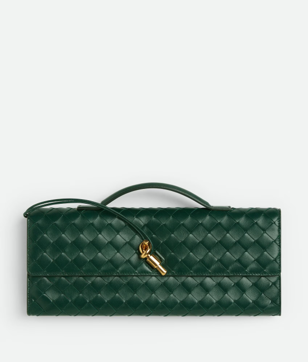 BOTTEGA VENETA Andiamo Clutch 11