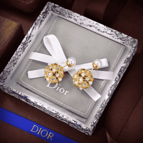 Christian Dior Round Diamond&Pearl Earrings