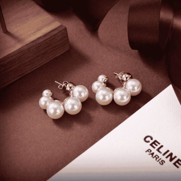 Celine Pearl Earrings