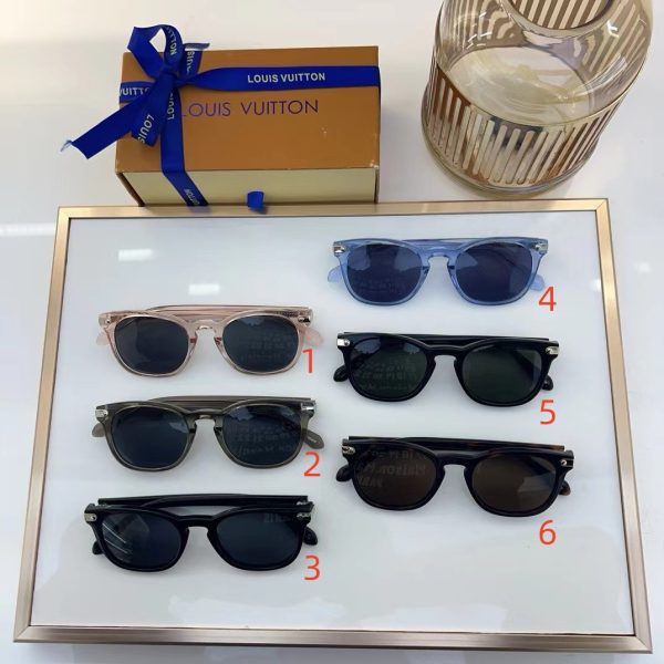 LV Signature Square Round Sunglasses Z2381U